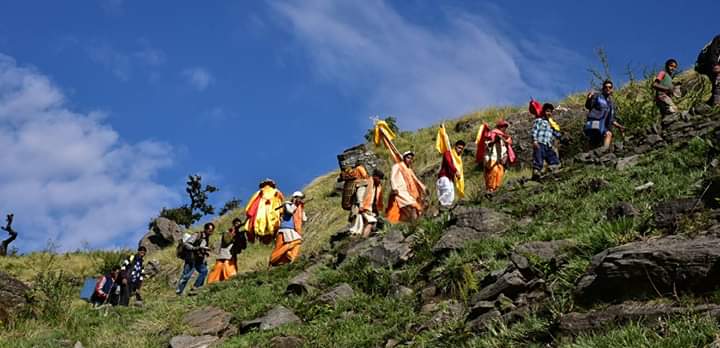 Trekking Chopta Valley