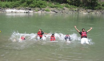 Half Day Marine Drive River Rafting 24Kms